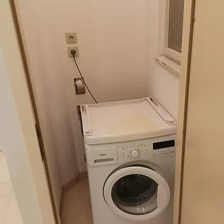 Modern In 6 Homestay